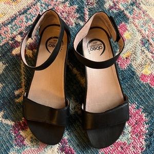 Abeo Inez Black Wedge Sandals Women’s 8